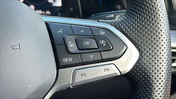 Volkswagen Golf 2.0 TDI 150 Black Edition 5dr DSG