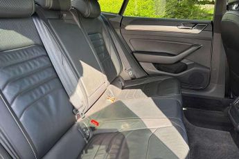 Volkswagen Arteon 2.0 TSI R-Line 5dr DSG