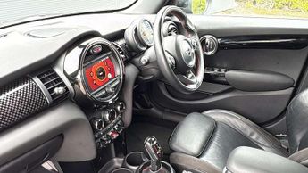 MINI Hatchback 2.0 Cooper S Sport II 5dr Auto