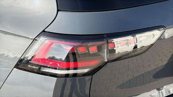 Volkswagen Golf 2.0 TDI 150 Black Edition 5dr DSG