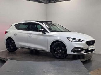 SEAT Leon 1.5 eTSI 150 FR Black Edition 5dr DSG [DAP]