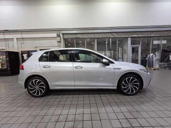 Volkswagen Golf 1.5 eTSI 150 Style 5dr DSG