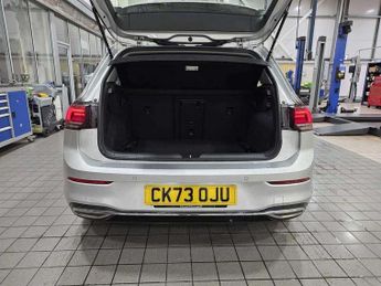 Volkswagen Golf 1.5 eTSI 150 Style 5dr DSG