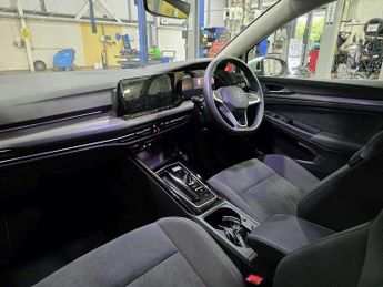 Volkswagen Golf 1.5 eTSI 150 Style 5dr DSG