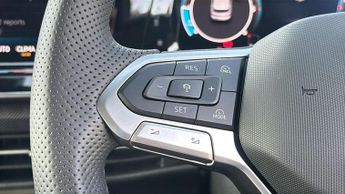 Volkswagen Golf 2.0 TDI 150 R-Line 5dr DSG