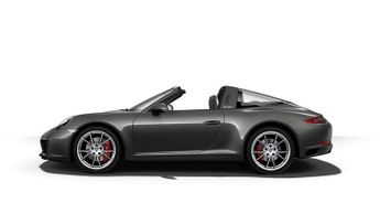 Porsche 911 S 2dr PDK