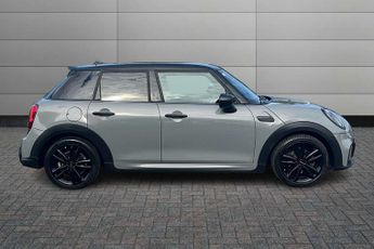 MINI Hatchback 1.5 Cooper Sport 5dr Auto