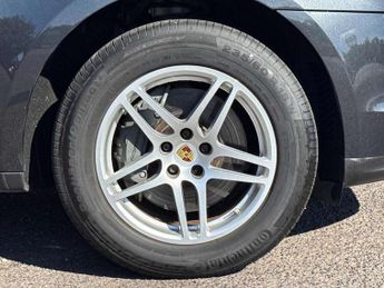 Porsche Macan S 5dr PDK