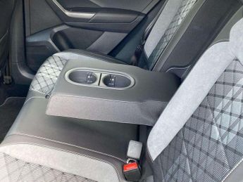 Volkswagen T-Roc 2.0 TDI 150 EVO R-Line 5dr DSG