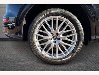 Audi Q5 40 TDI Quattro S Line 5dr S Tronic