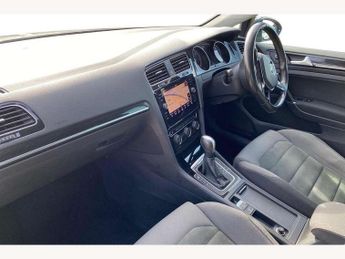 Volkswagen Golf 2.0 TDI GT Edition 5dr DSG