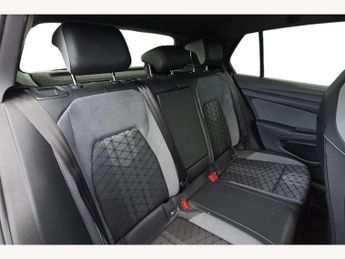 Volkswagen Golf 2.0 TDI 150 R-Line 5dr DSG