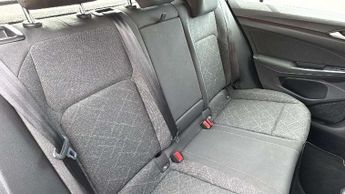 Volkswagen Golf 1.5 TSI Life 5dr