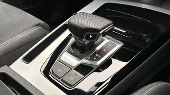 Audi Q5 40 TDI Quattro S Line 5dr S Tronic