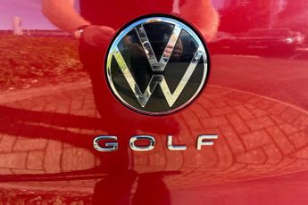 Volkswagen Golf 1.5 eTSI 150 Style 5dr DSG