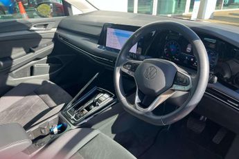 Volkswagen Golf 1.5 eTSI 150 Style 5dr DSG