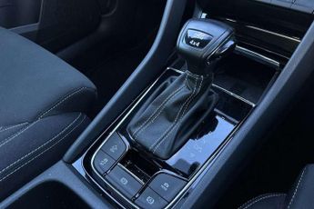 Skoda Karoq 2.0 TSI [190] Sport Line 4x4 5dr DSG