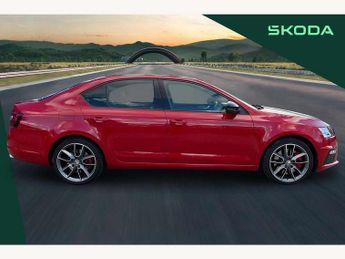 Skoda Octavia 2.0 TSI 245 vRS 5dr DSG [Black Pack]