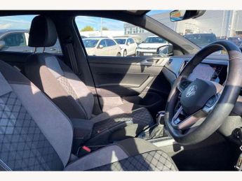 Volkswagen Polo 1.0 TSI 110 R-Line 5dr DSG