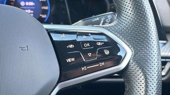 Volkswagen Golf 2.0 TDI 150 R-Line 5dr DSG