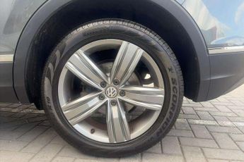 Volkswagen Tiguan 2.0 TSi 180 4Motion SEL 5dr DSG