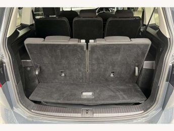 Volkswagen Touran 1.5 TSI EVO SE 5dr DSG