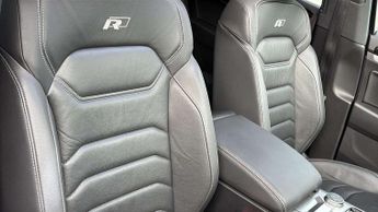 Volkswagen Touareg 3.0 V6 TDI 4Motion R-Line Tech 5dr Tip Auto