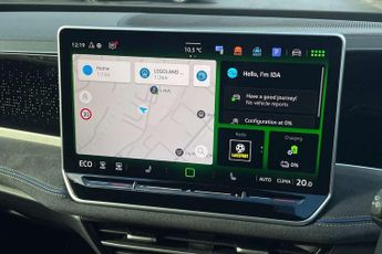 Volkswagen Passat 1.5 TSI eHybrid R-Line 5dr DSG
