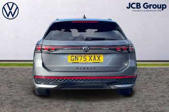 Volkswagen Passat 1.5 TSI eHybrid R-Line 5dr DSG