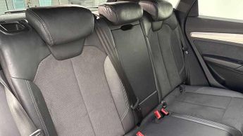 Audi Q5 40 TDI Quattro S Line 5dr S Tronic