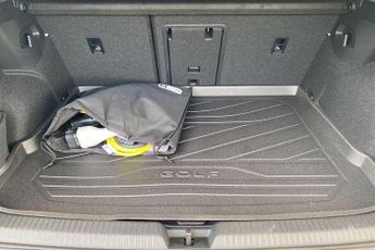 Volkswagen Golf 1.5 TSI 204 Style eHybrid 5dr DSG