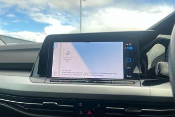 Volkswagen Golf 1.5 eTSI 150 Life 5dr DSG