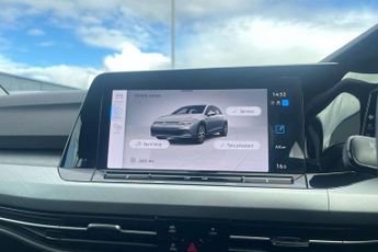 Volkswagen Golf 1.5 eTSI 150 Life 5dr DSG