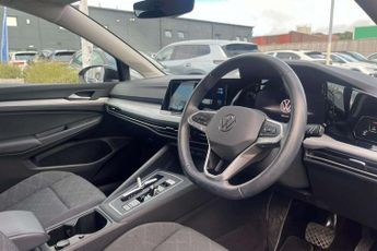 Volkswagen Golf 1.5 eTSI 150 Life 5dr DSG