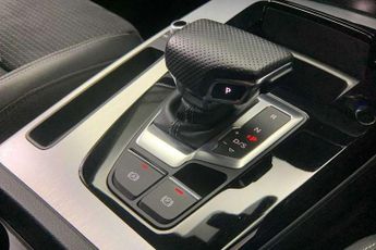 Audi Q5 50 TFSI e Quattro S Line 5dr S Tronic