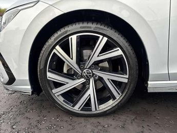 Volkswagen Golf 2.0 TDI 150 R-Line 5dr DSG