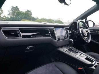 Porsche Macan S 5dr PDK