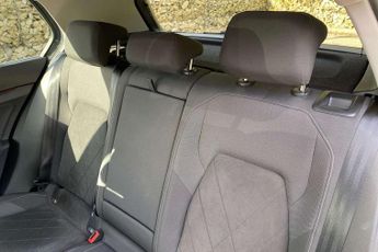 Volkswagen Golf 1.5 eTSI 150 Style 5dr DSG