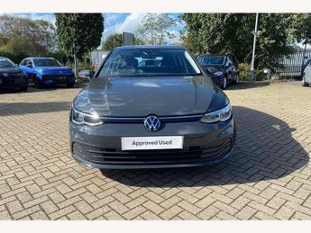 Volkswagen Golf 1.5 eTSI 150 Life 5dr DSG