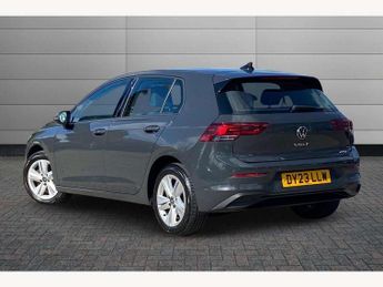 Volkswagen Golf 1.5 eTSI 150 Life 5dr DSG
