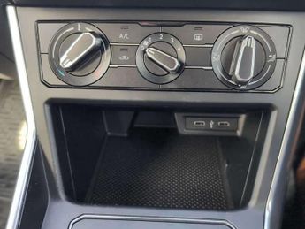 Volkswagen Polo 1.0 TSI Life 5dr DSG