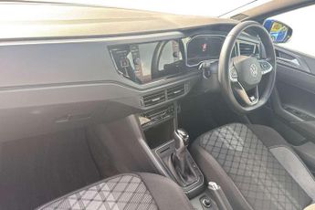 Volkswagen Polo 1.0 TSI 115 R-Line 5dr DSG