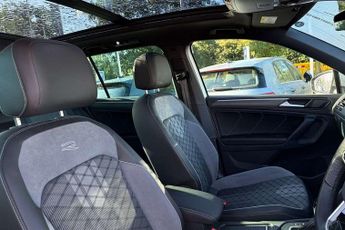 Volkswagen Tiguan 2.0 TSI 4Motion R-Line 5dr DSG