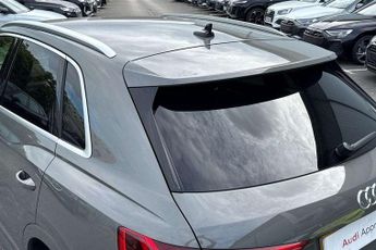 Audi Q3 35 TFSI S Line 5dr S Tronic