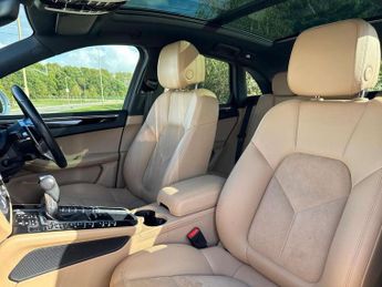 Porsche Macan S 5dr PDK