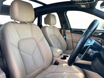Porsche Macan S 5dr PDK