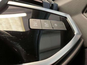 Audi Q3 35 TFSI Black Edition 5dr S Tronic