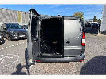 Volkswagen Caddy Maxi 1.5 eHybrid 150 Commerce+ Van DSG [Assistance]