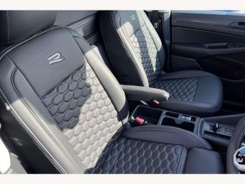 Volkswagen Caddy Maxi 1.5 eHybrid 150 Commerce+ Van DSG [Assistance]