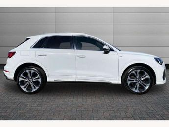 Audi Q3 45 TFSI e S Line 5dr S Tronic